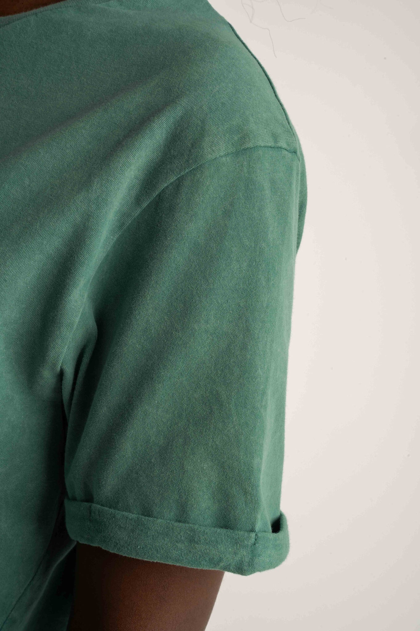 T-SHIRT Z EFEKTEM WASHED ZIELONY - MOJAVE