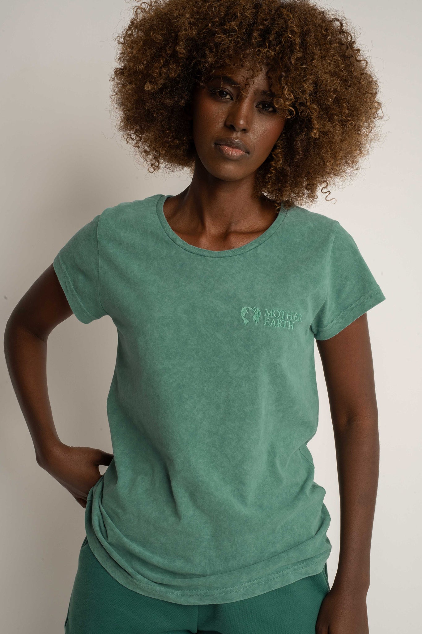 T-SHIRT Z EFEKTEM WASHED ZIELONY  - YUKON