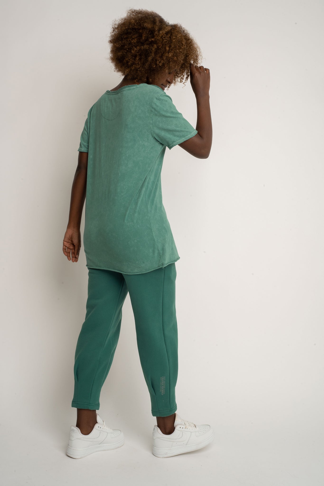 T-SHIRT Z EFEKTEM WASHED ZIELONY - SEINE