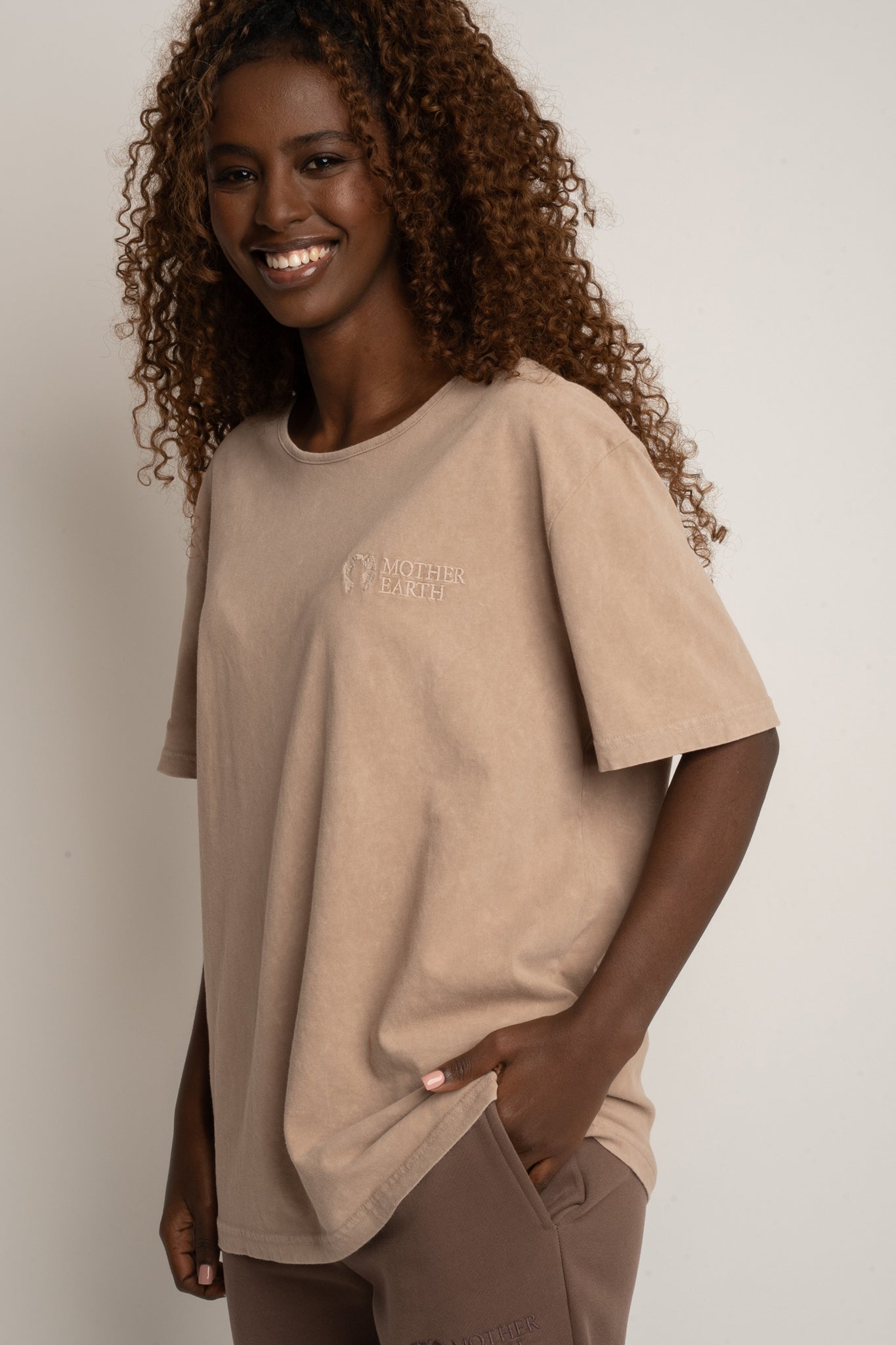 BEIGE WASHED T-SHIRT - HARLEM
