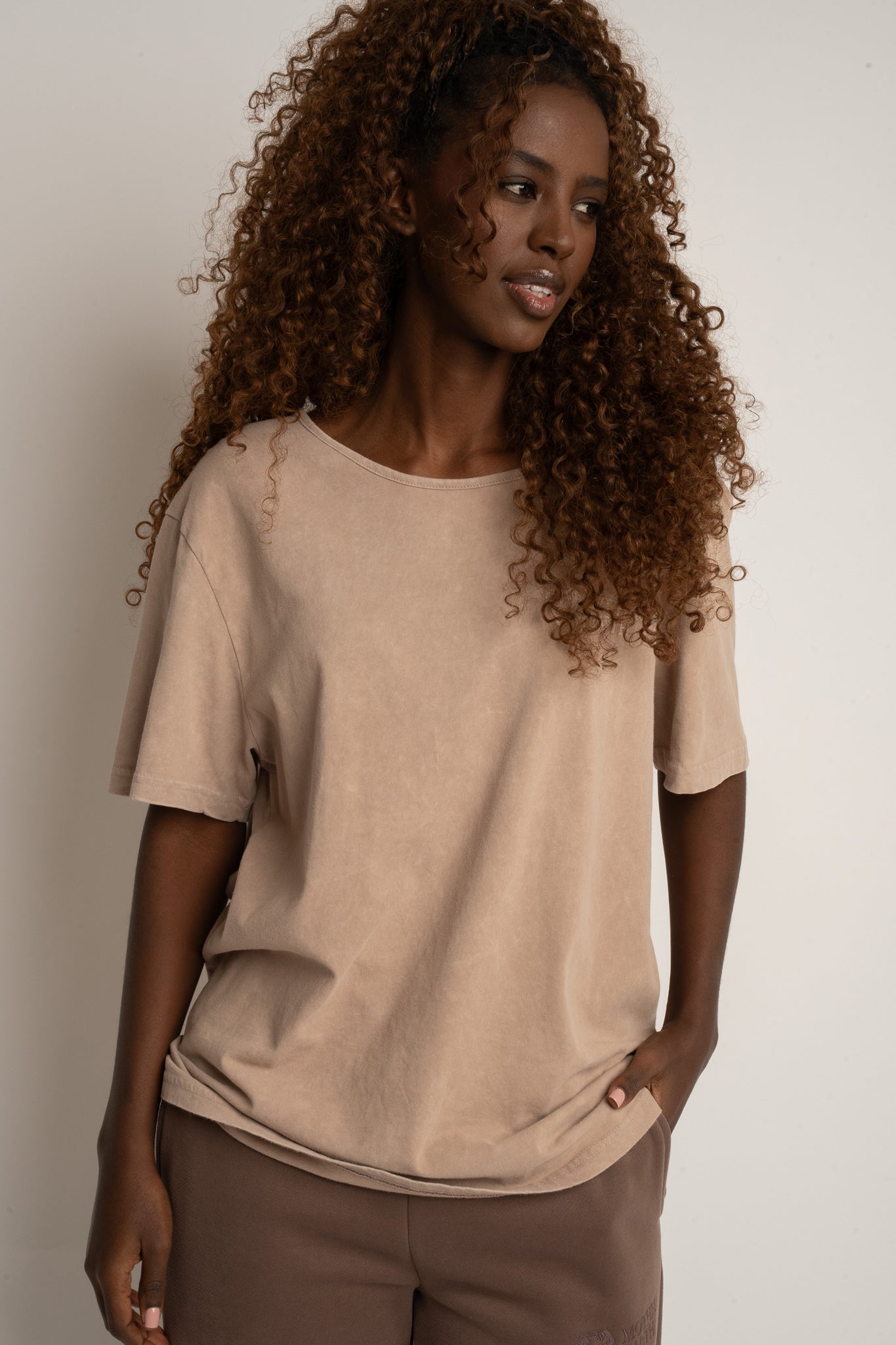 BEIGE WASHED T-SHIRT - HARLEM