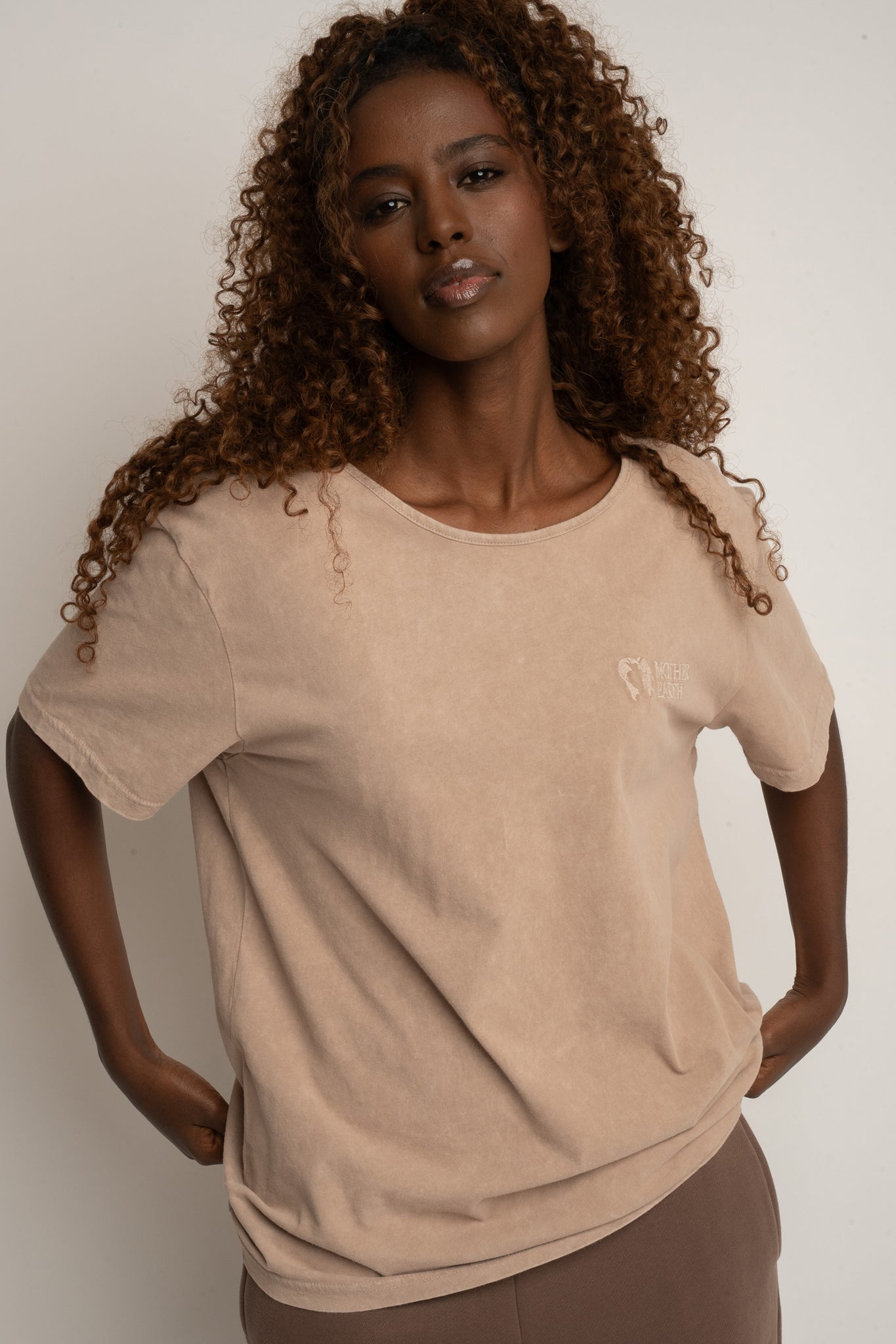 BEIGE WASHED T-SHIRT - HARLEM
