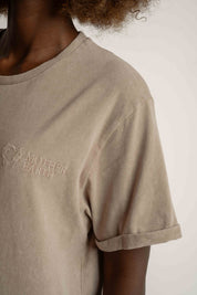 T-SHIRT Z EFEKTEM WASHED BEŻOWY - MOJAVE