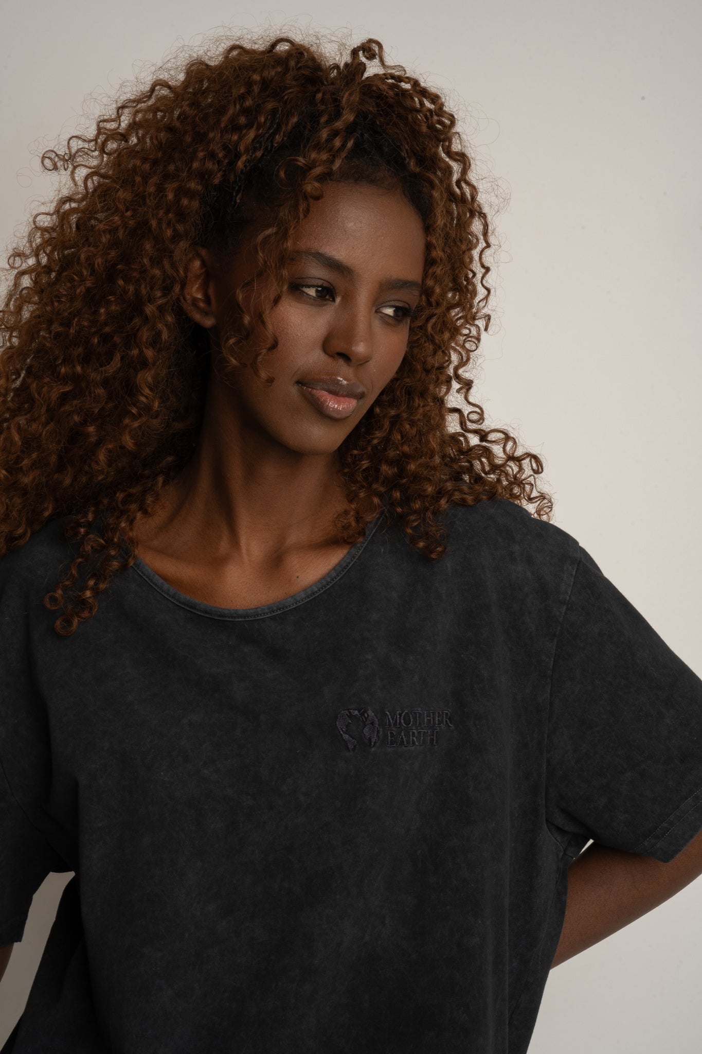 WASHED EFFECT T-SHIRT BLACK - HARLEM