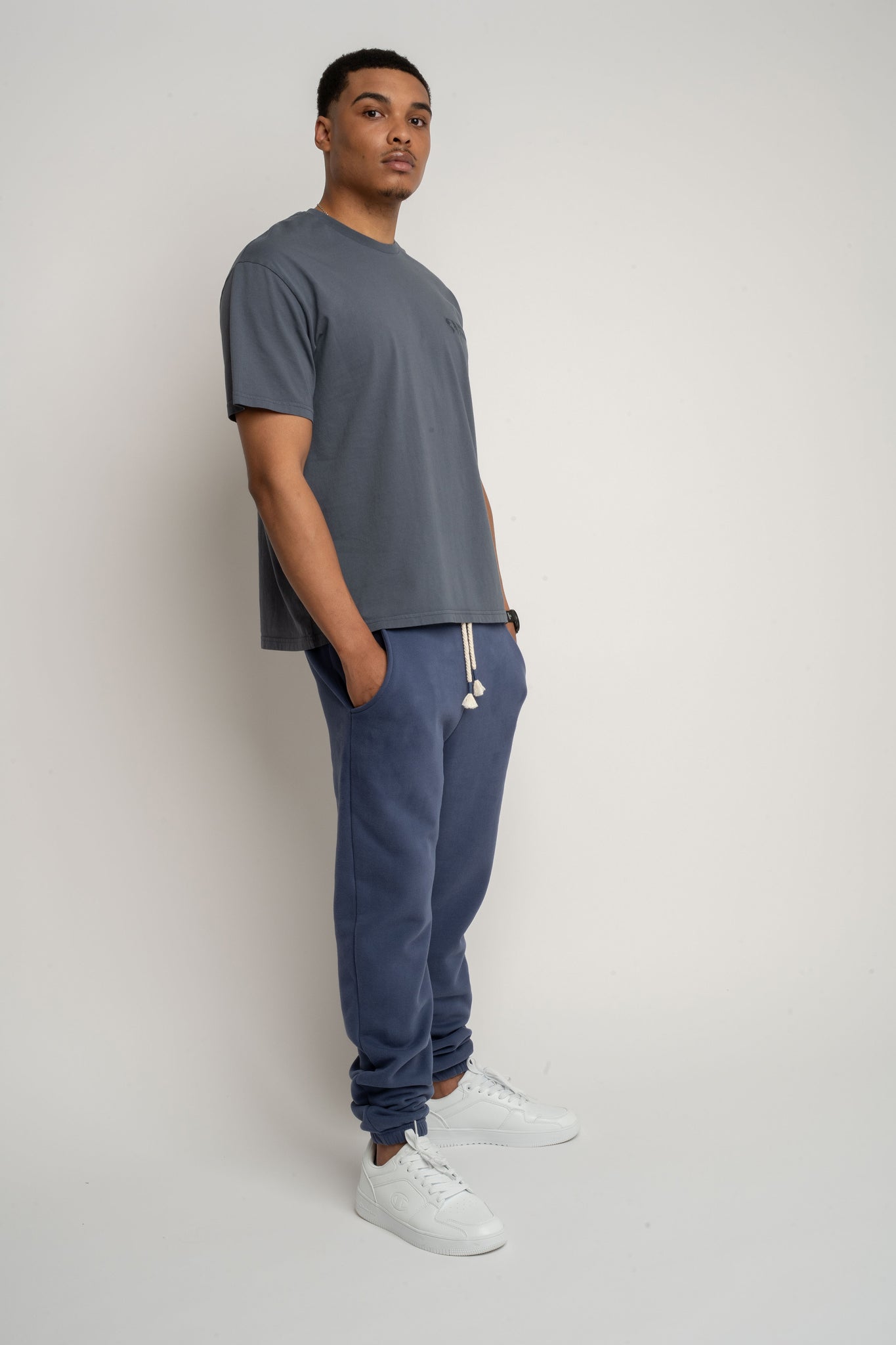 OVERSIZED T-SHIRT WITH A DELICATE WASHED GRAY EFFECT - MOROTAI
