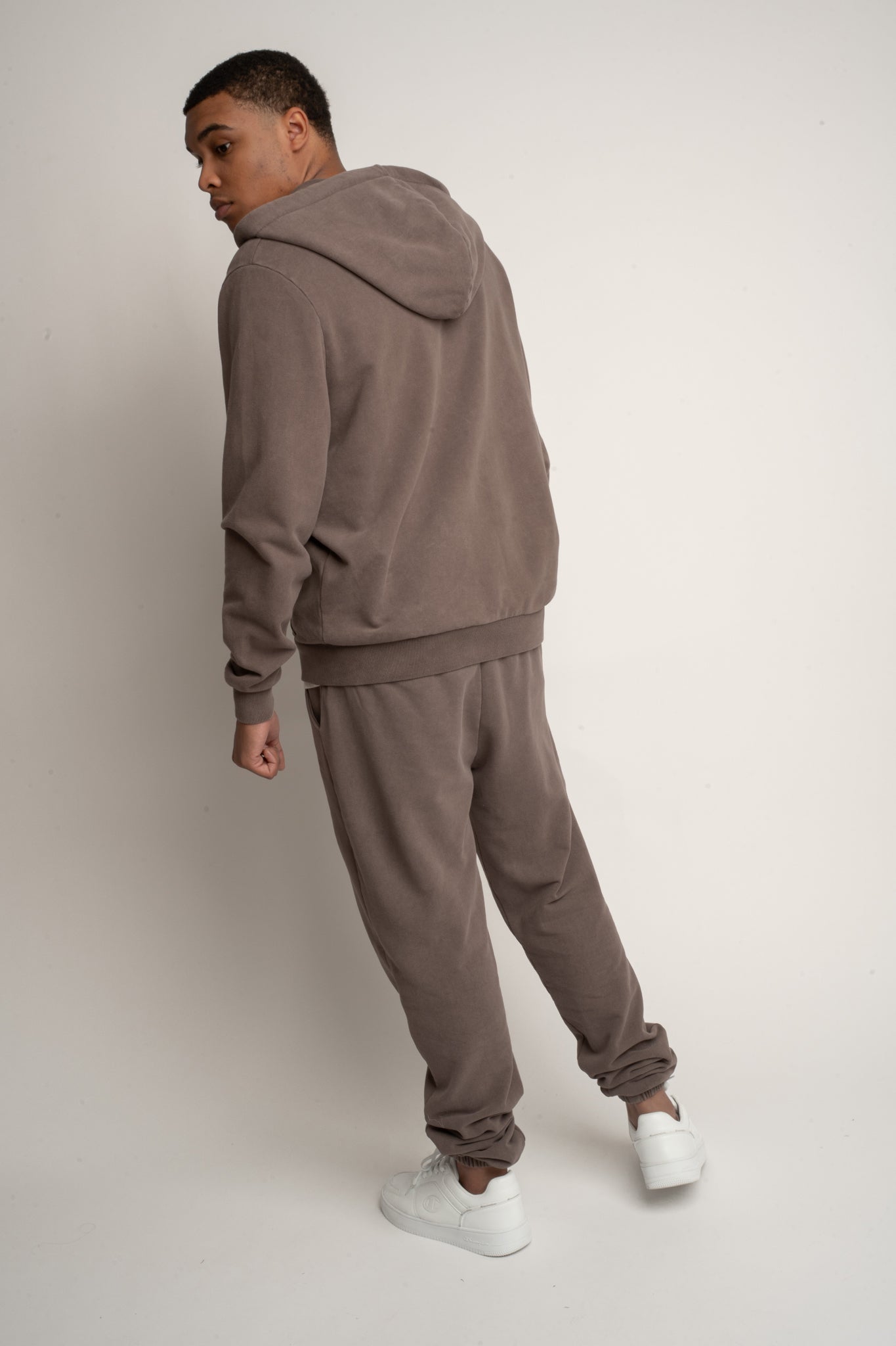 MEN'S WASHED ZIP-UP HOODIE BROWN - STOCKHOLM