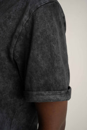 T-SHIRT Z EFEKTEM WASHED CZARNY - MOJAVE