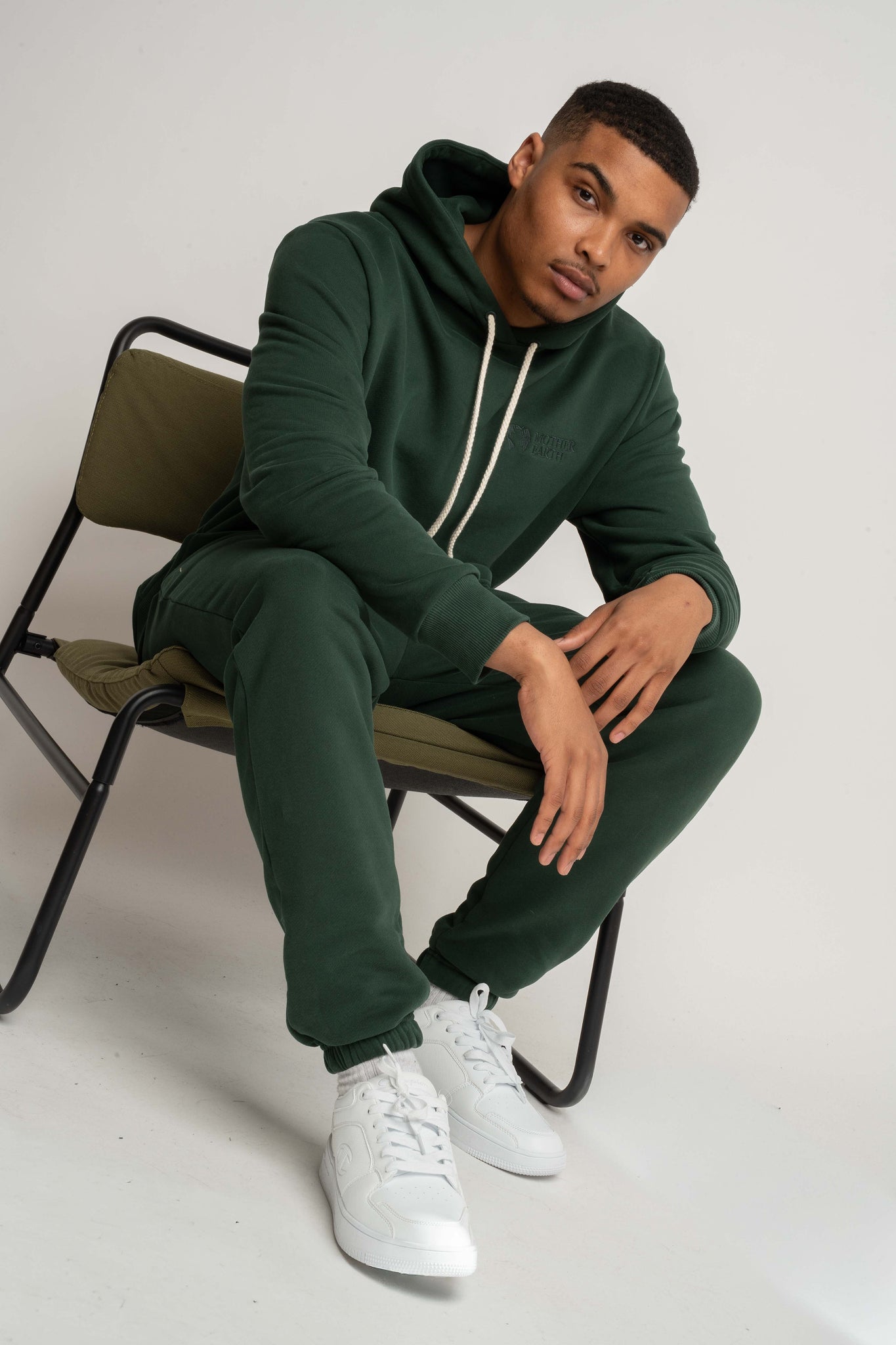 MEN'S DARK GREEN SWEATPANTS - CORADO