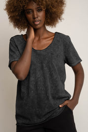 T-SHIRT Z EFEKTEM WASHED CZARNY - SEINE