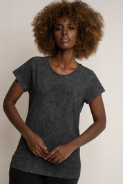 T-SHIRT Z EFEKTEM WASHED CZARNY - YUKON
