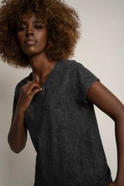T-SHIRT Z EFEKTEM WASHED CZARNY - YUKON