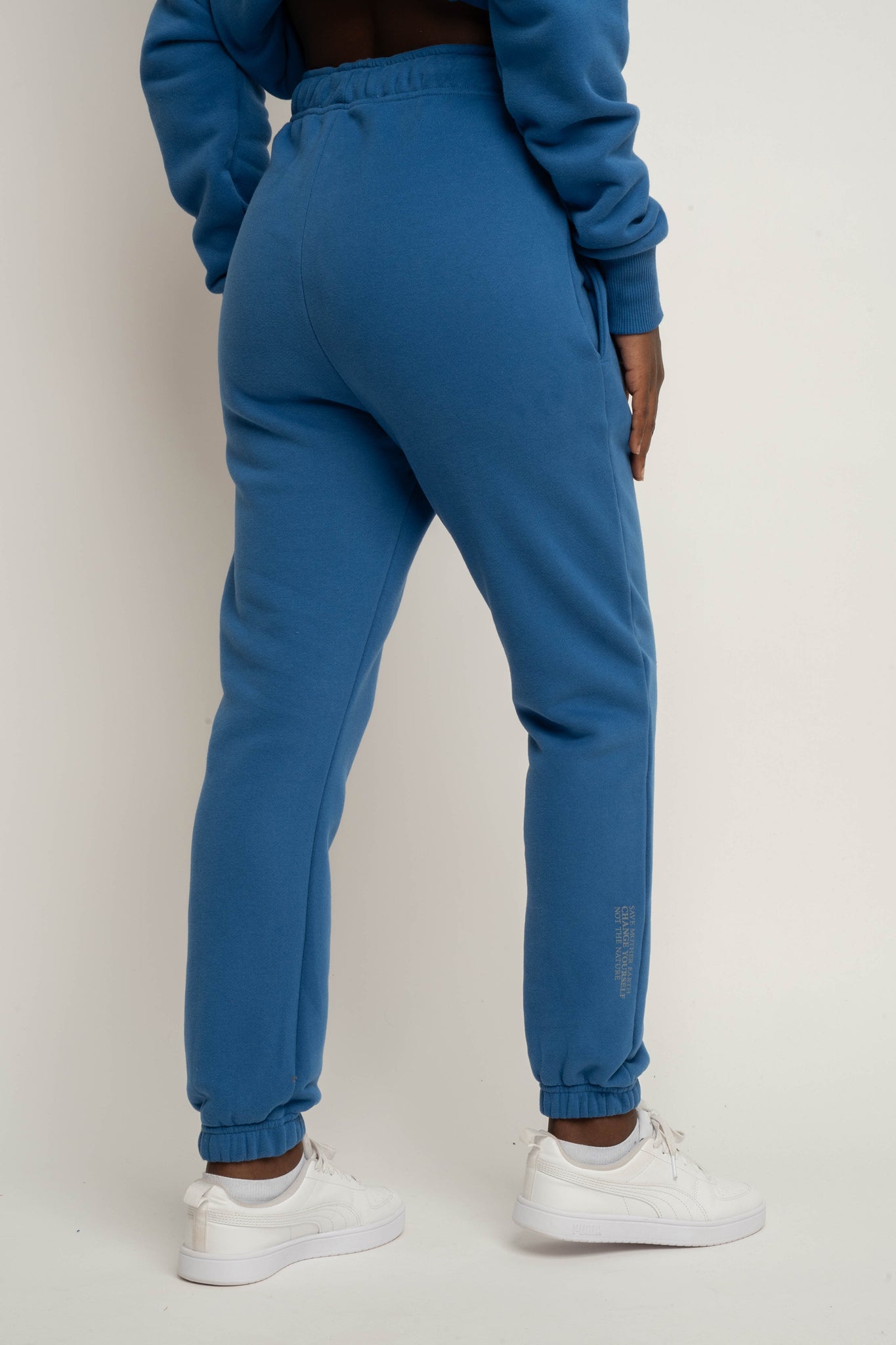 BAGGY SWEATPANTS, CORNFLOWER BLUE - KARPATOS