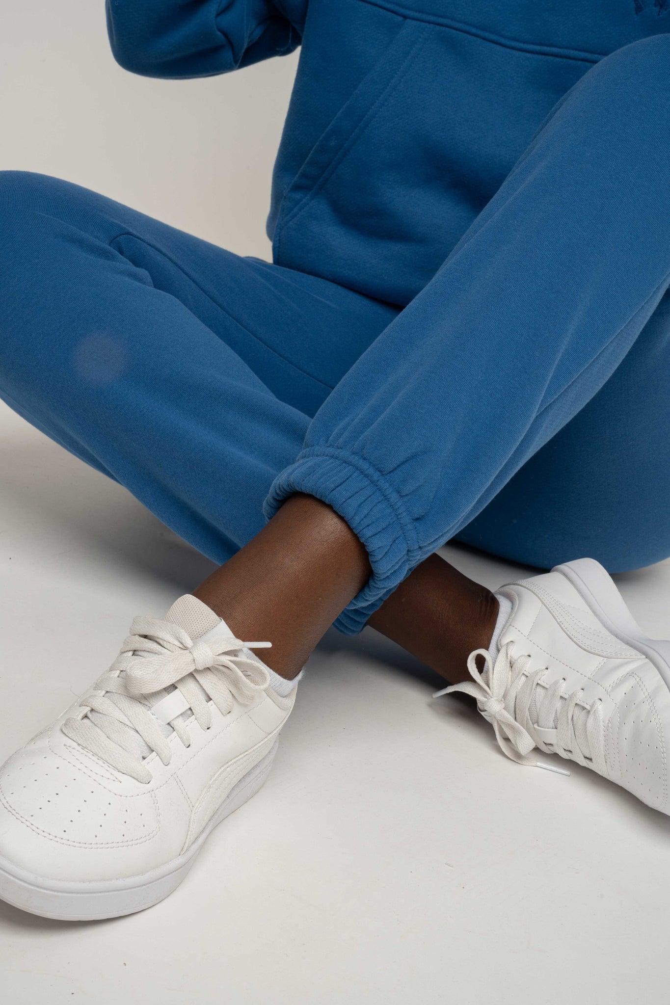 BAGGY SWEATPANTS, CORNFLOWER BLUE - KARPATOS