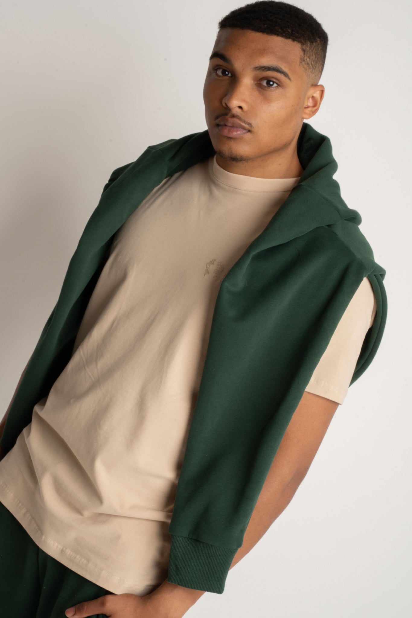 MEN'S BEIGE T-SHIRT - EVEREST