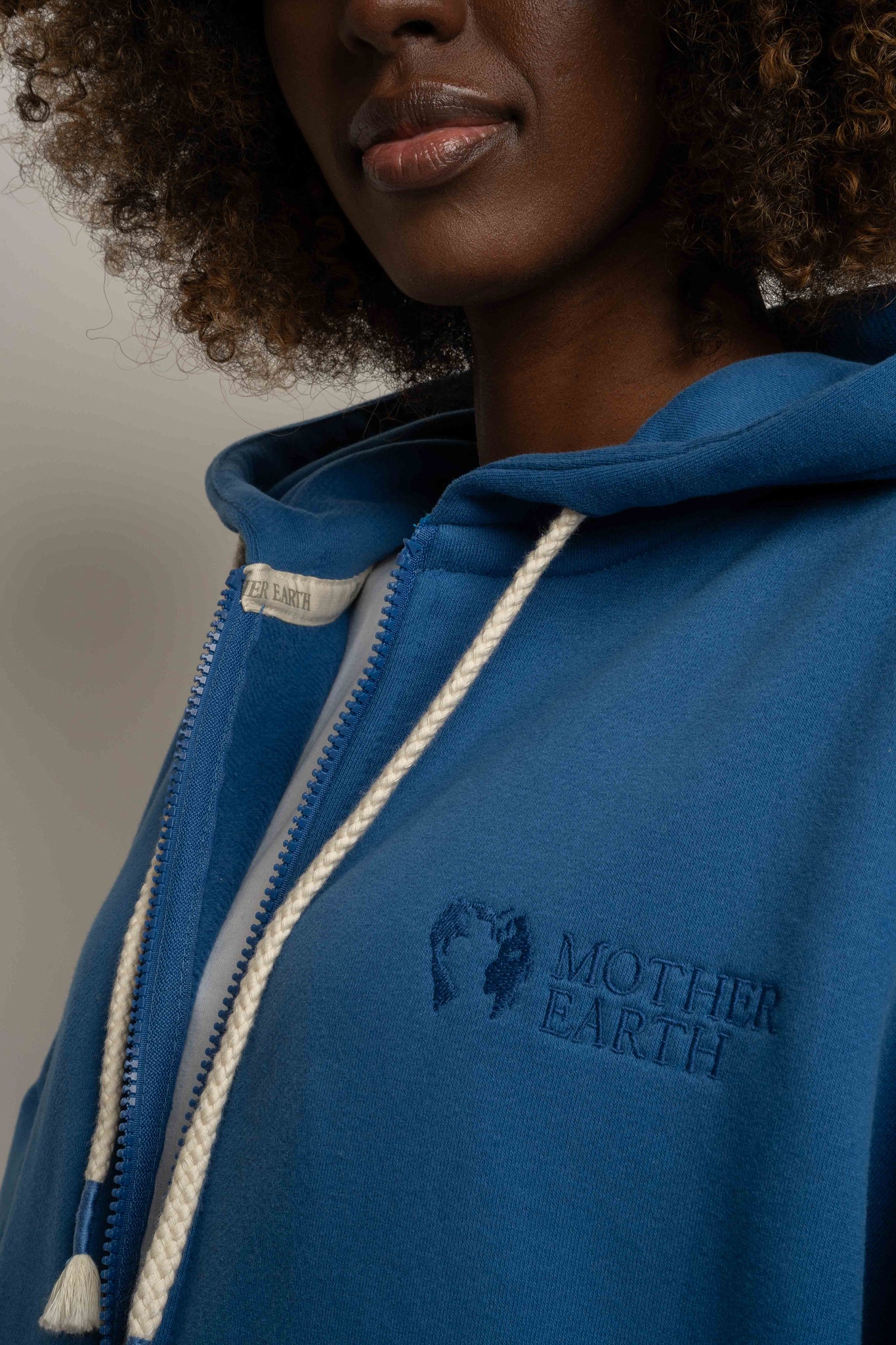 CORNFLOWER BLUE HOODIE - NIKO