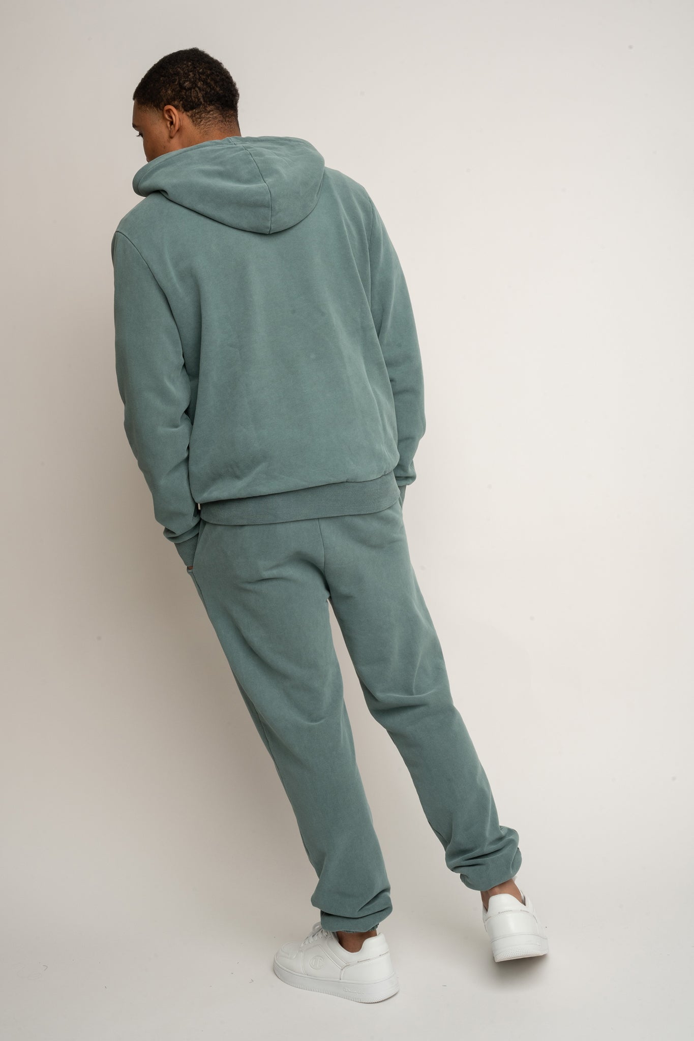 MEN'S WASHED HOODIE GREEN – AARHUS