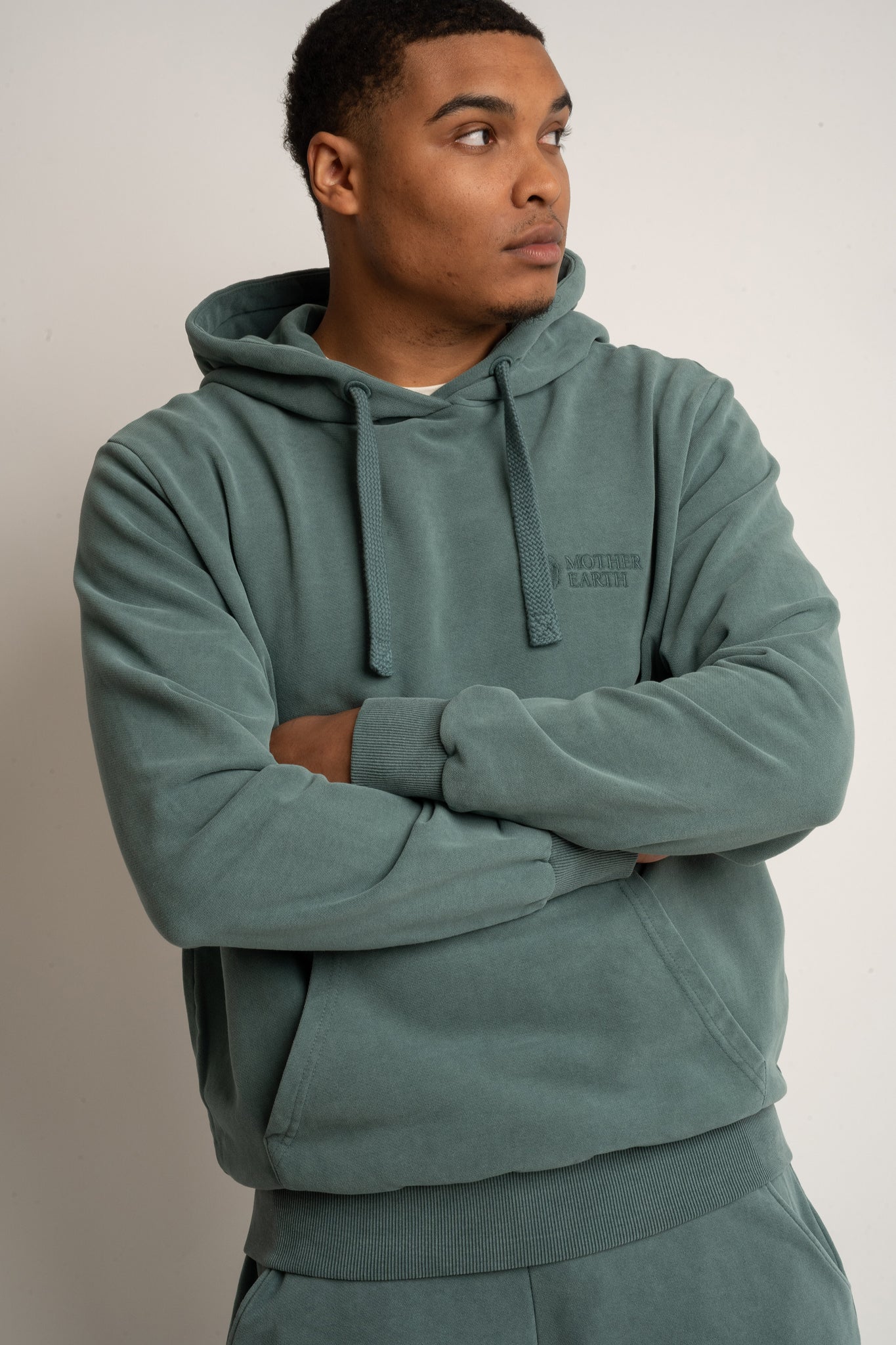 MEN'S WASHED HOODIE GREEN – AARHUS
