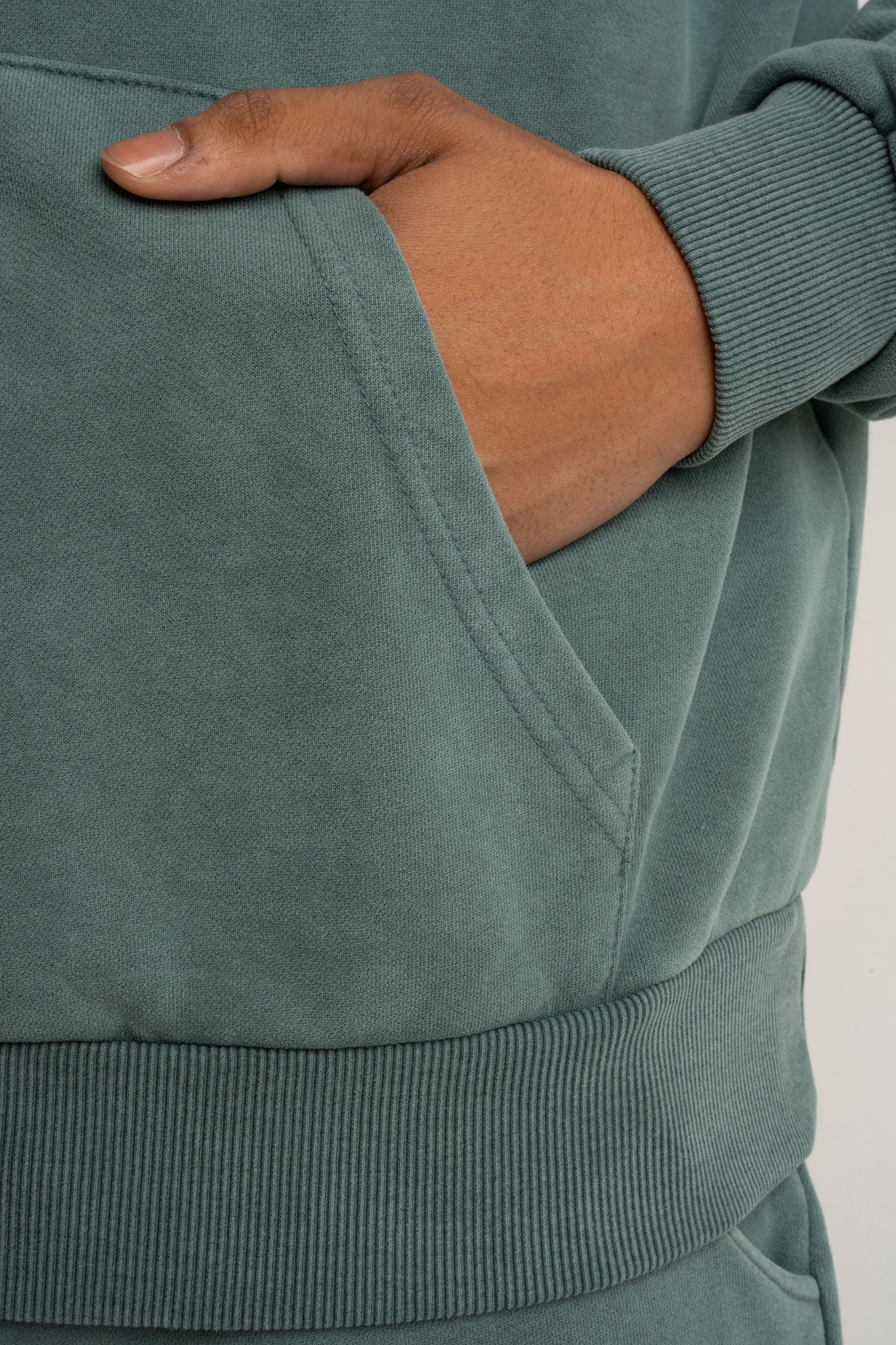 MEN'S WASHED HOODIE GREEN – AARHUS