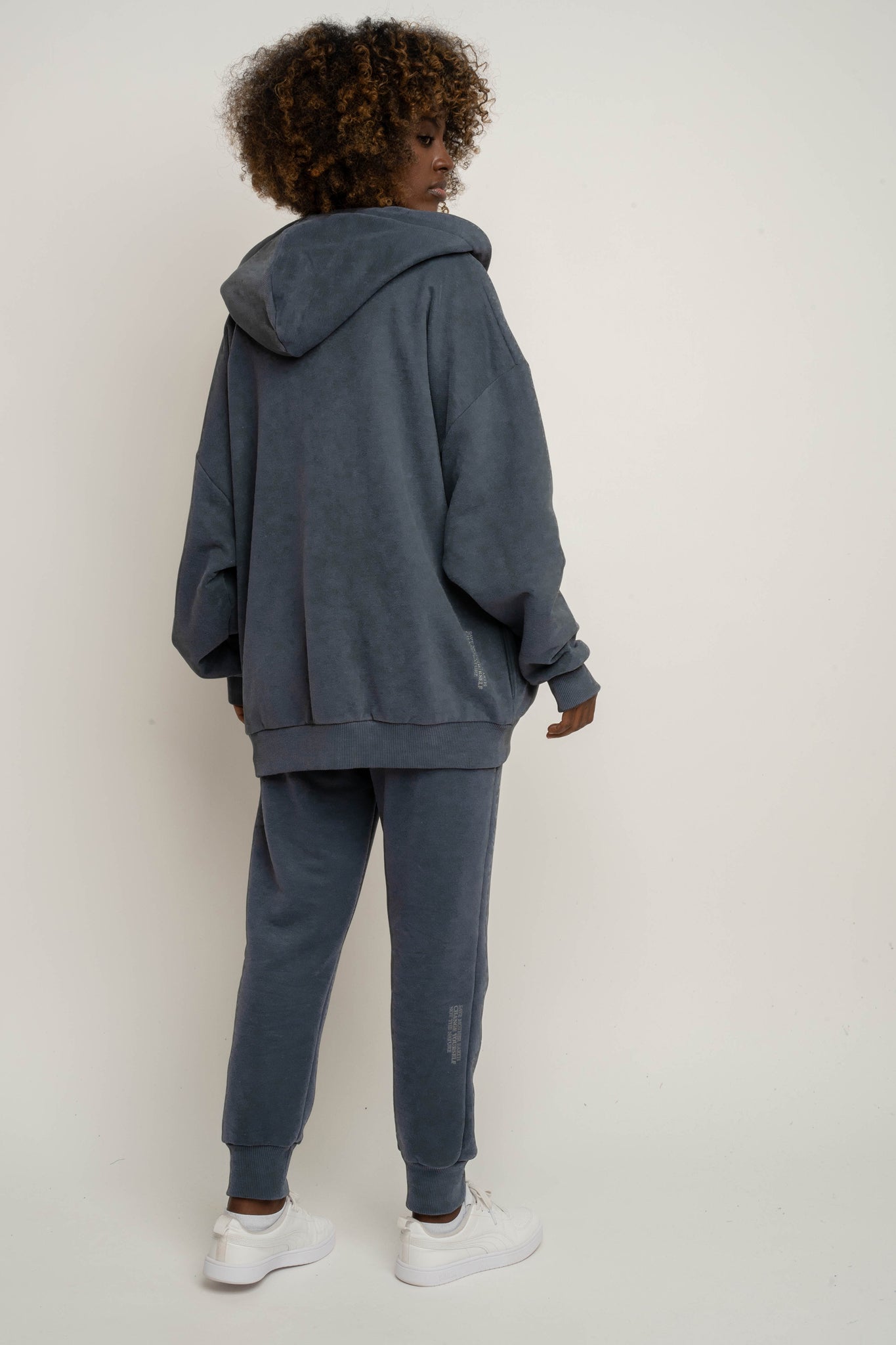 BLUZA Z KAPTUREM ROZPINANA 2nd DROP GRAFITOWA -NIKO