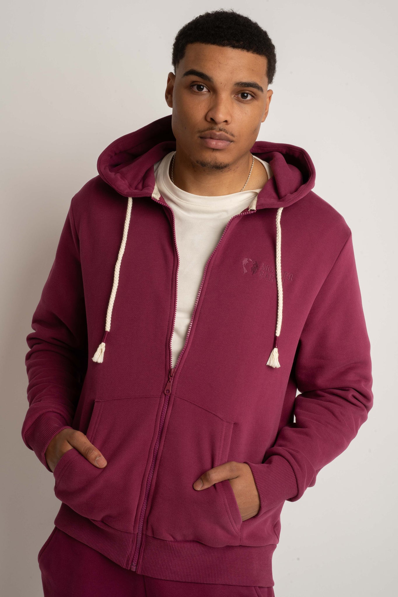 MEN'S BURGUNDY HOODIE - NASSAU