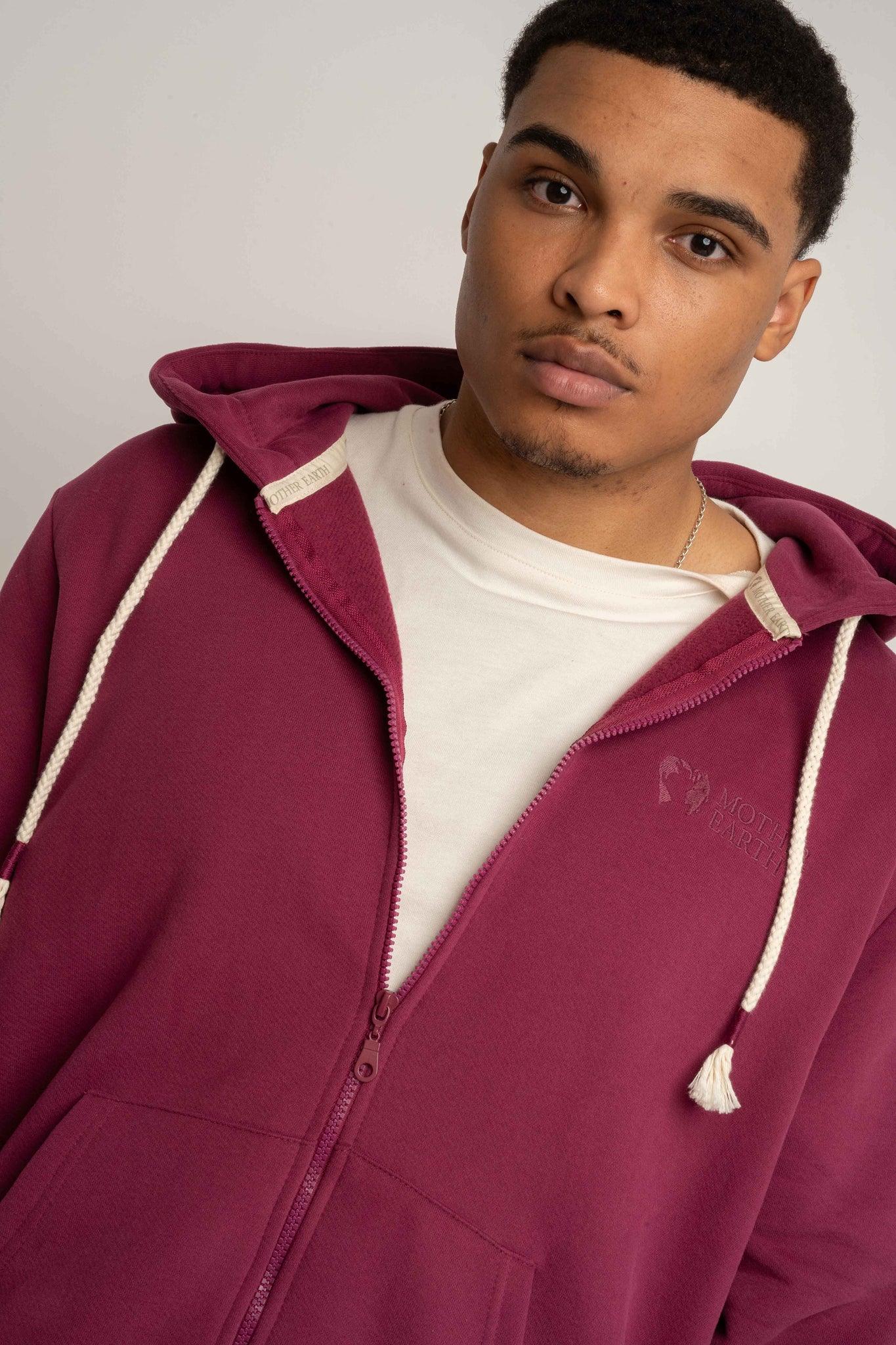 MEN'S BURGUNDY HOODIE - NASSAU