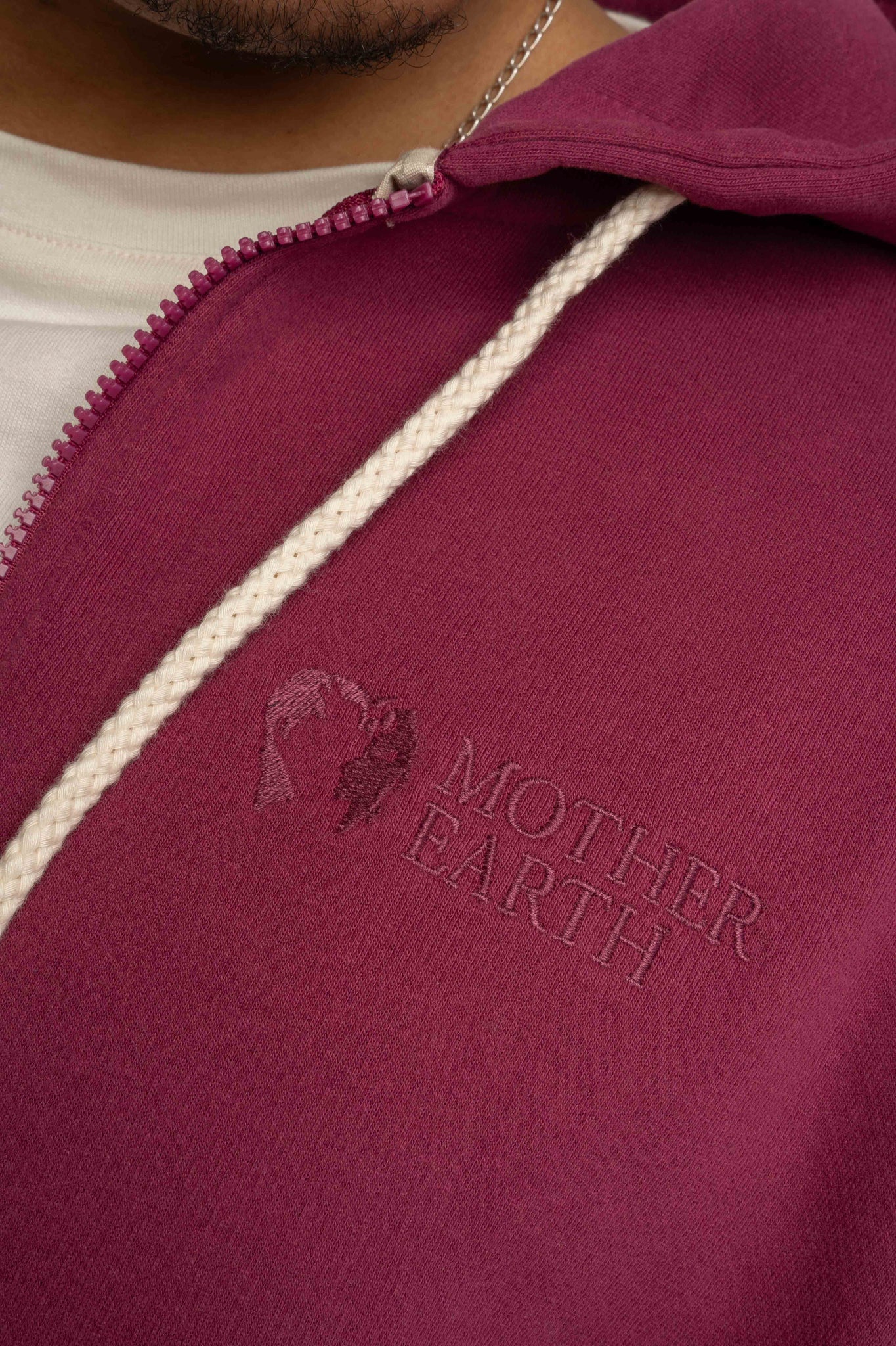 MEN'S BURGUNDY HOODIE - NASSAU