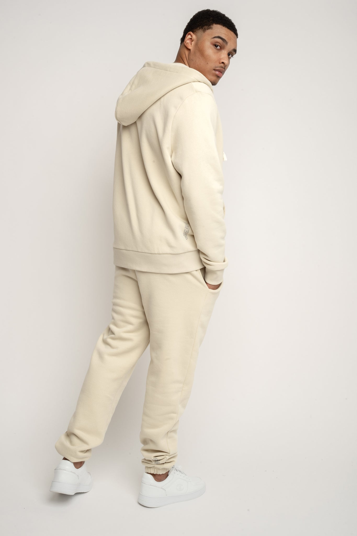 MEN'S HOODED SWEATSHIRT LIGHT BEIGE - NASSAU