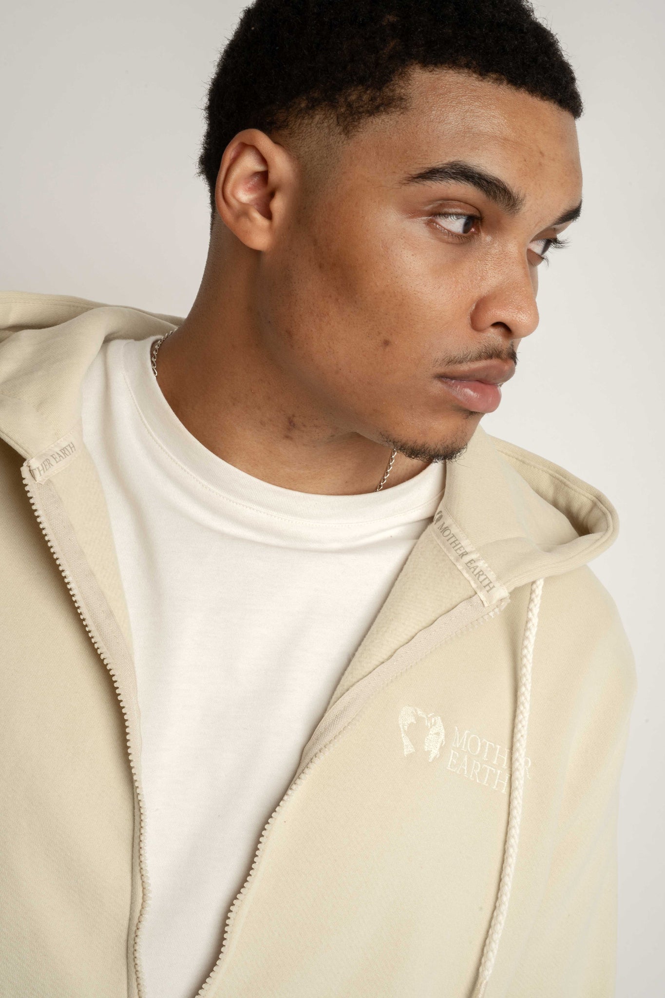 MEN'S HOODED SWEATSHIRT LIGHT BEIGE - NASSAU