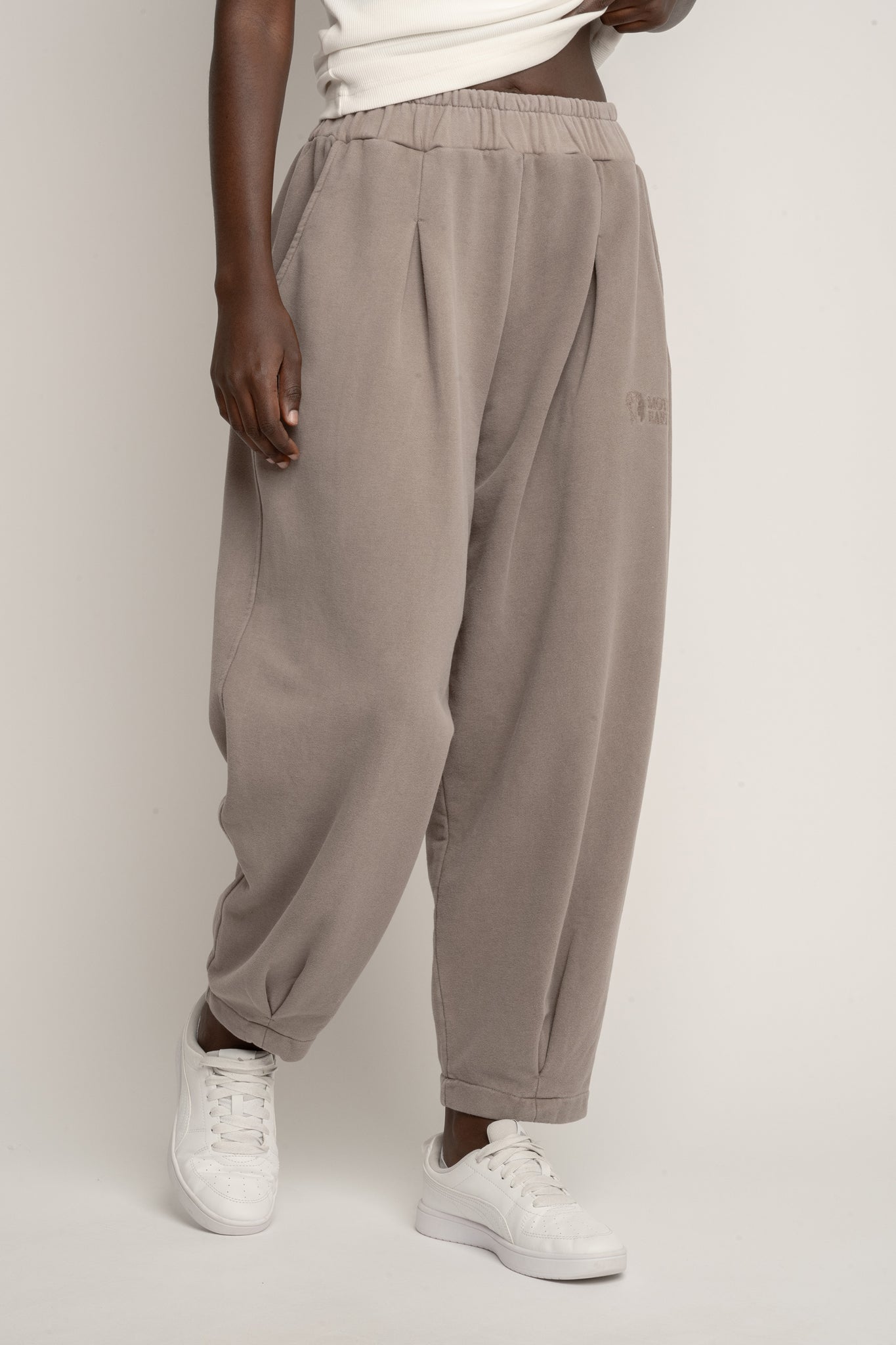 SPODNIE DRESOWE Z EFEKTEM WASHED MOCCA - RIBE PETIT