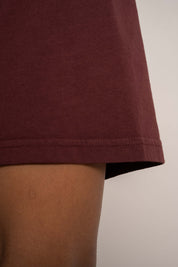 T-SHIRT OVERSIZE Z DELIKATNYM EFEKTEM SPRANIA BORDOWY - MOROTAI