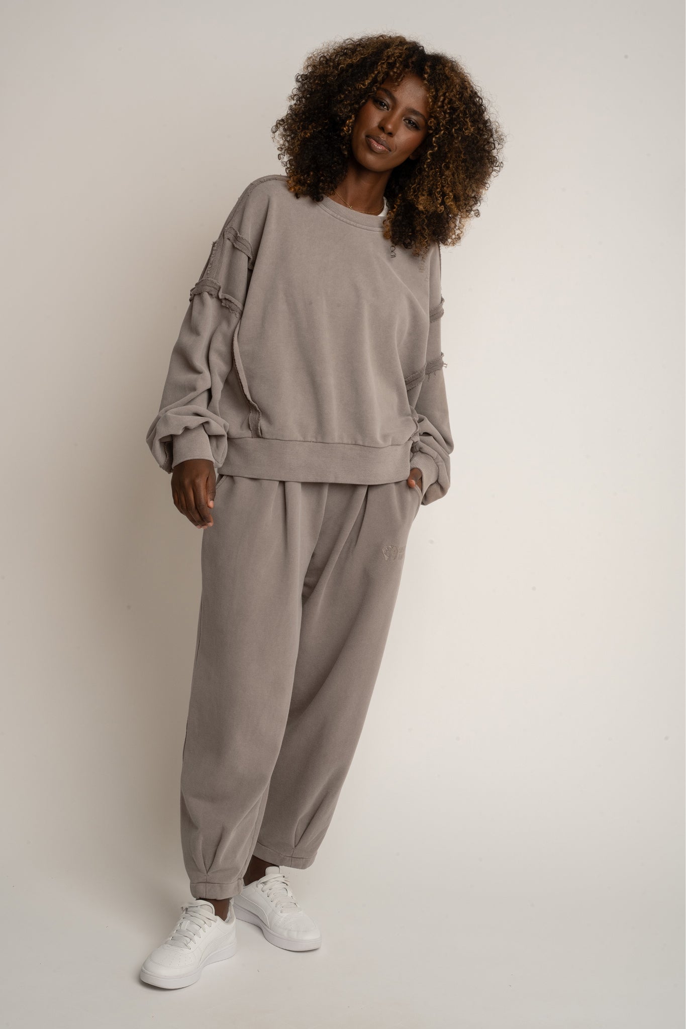 BLUZA Z EFEKTEM WASHED MOCCA - DALARNA
