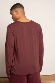 T-SHIRT OVERSIZE Z DELIKATNYM EFEKTEM SPRANIA BORDOWY - TOBALAI