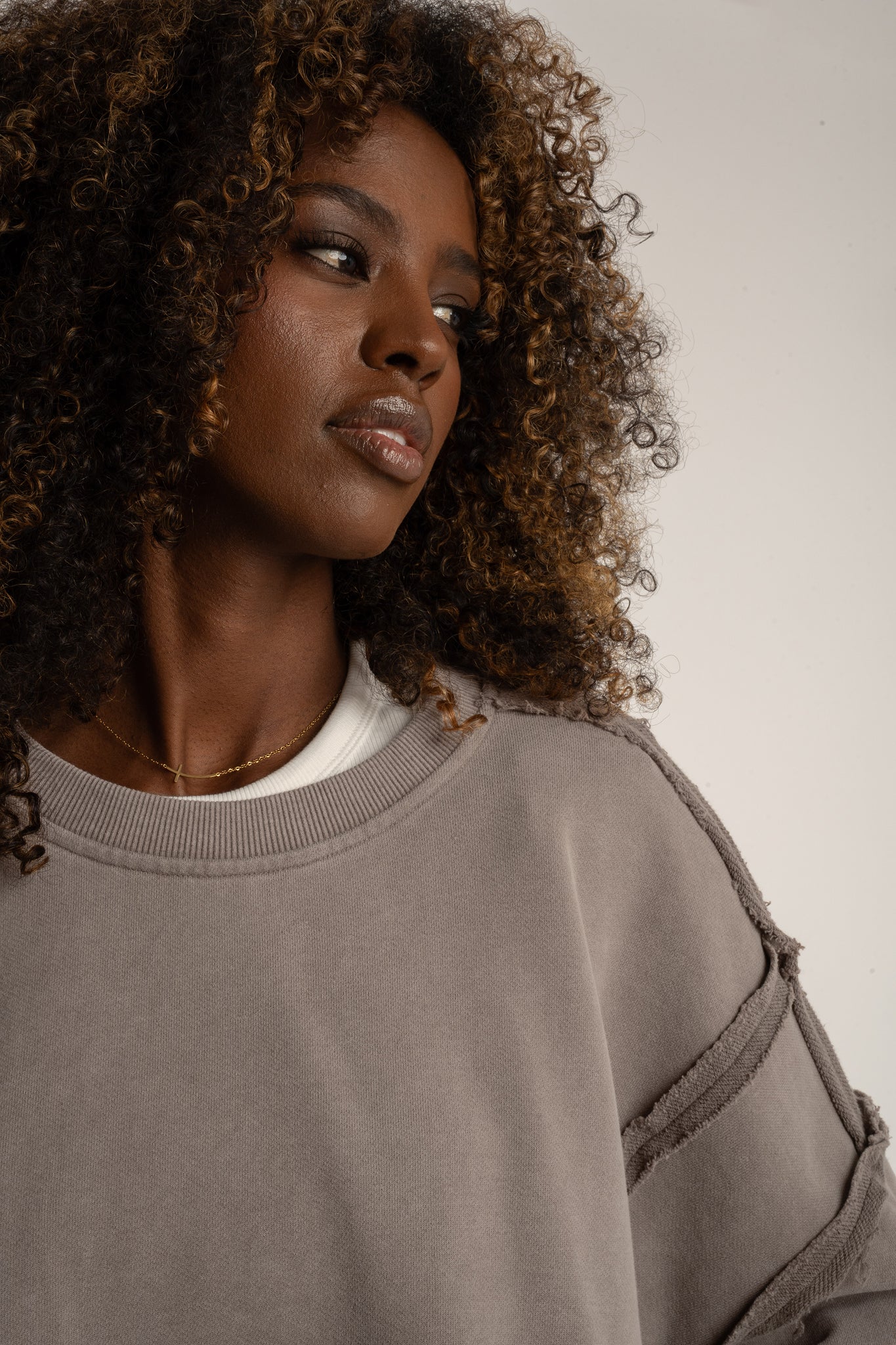 BLUZA Z EFEKTEM WASHED MOCCA - DALARNA