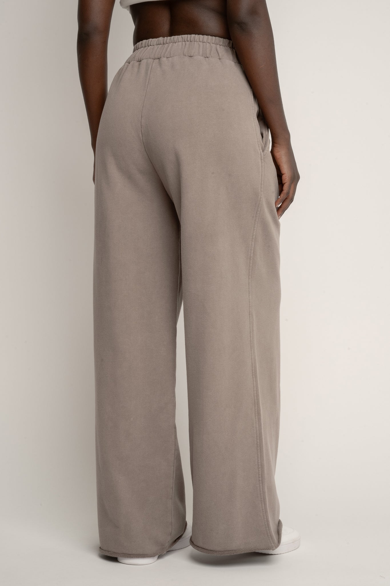SPODNIE DRESOWE Z EFEKTEM WASHED MOCCA - ESBJERG