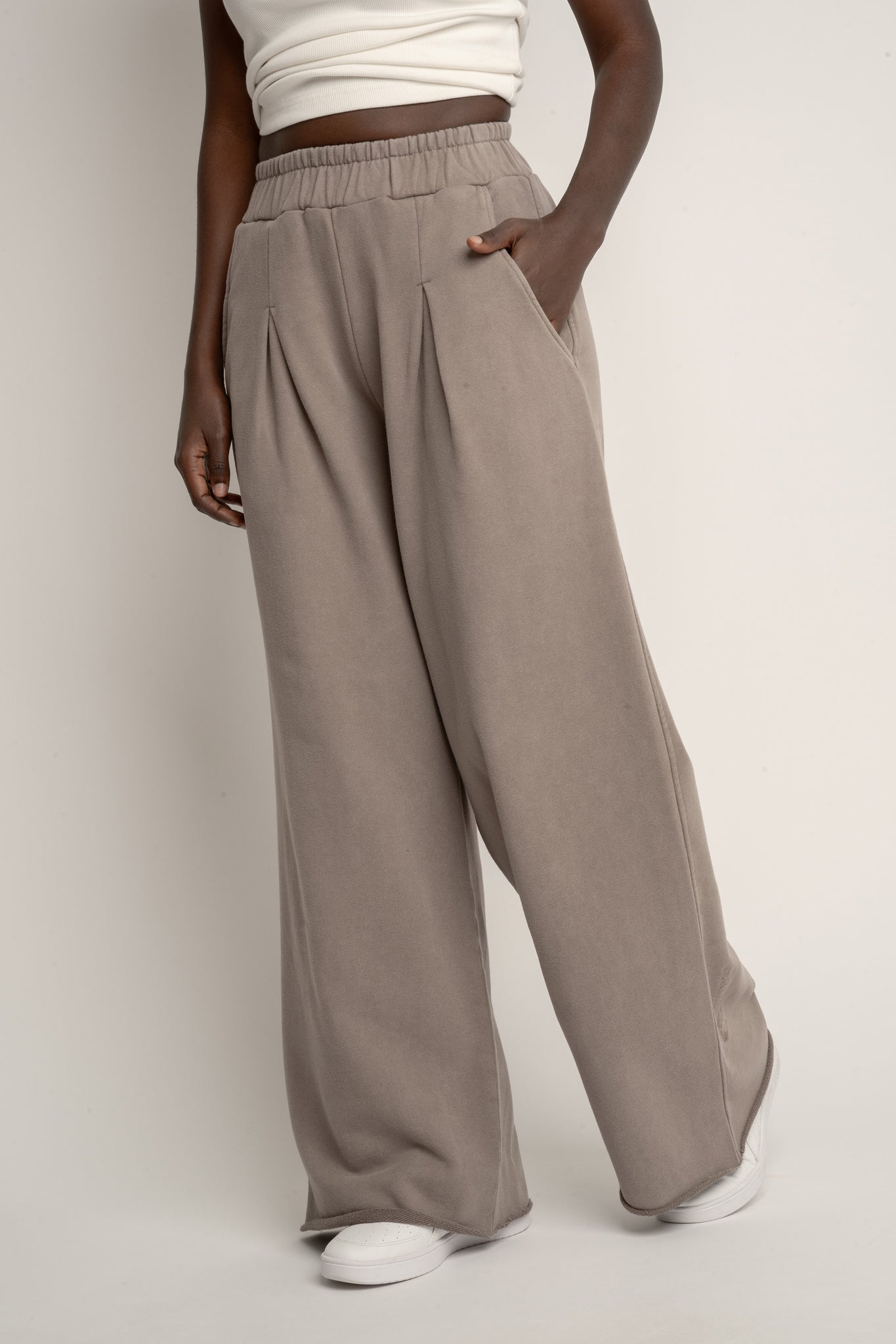 SPODNIE DRESOWE Z EFEKTEM WASHED MOCCA - ESBJERG
