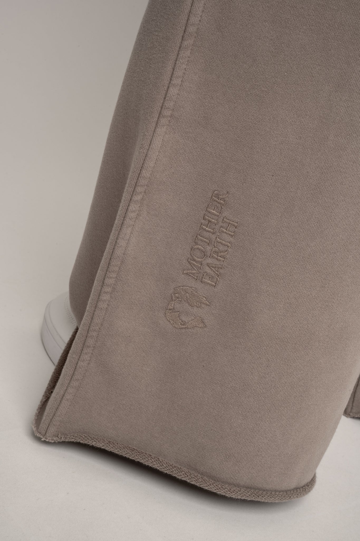 SPODNIE DRESOWE Z EFEKTEM WASHED MOCCA - ESBJERG