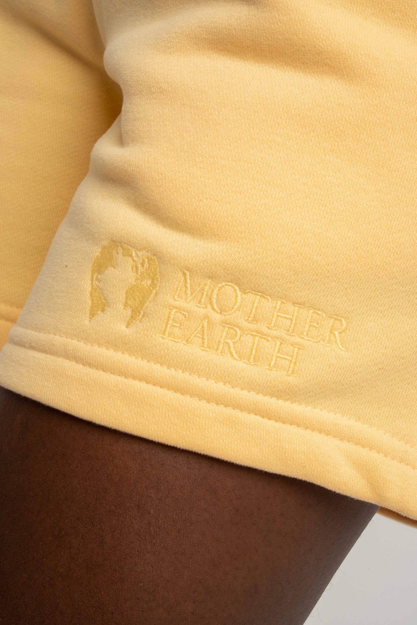 YELLOW SWEATPANTS SHORTS - LA GOMERA