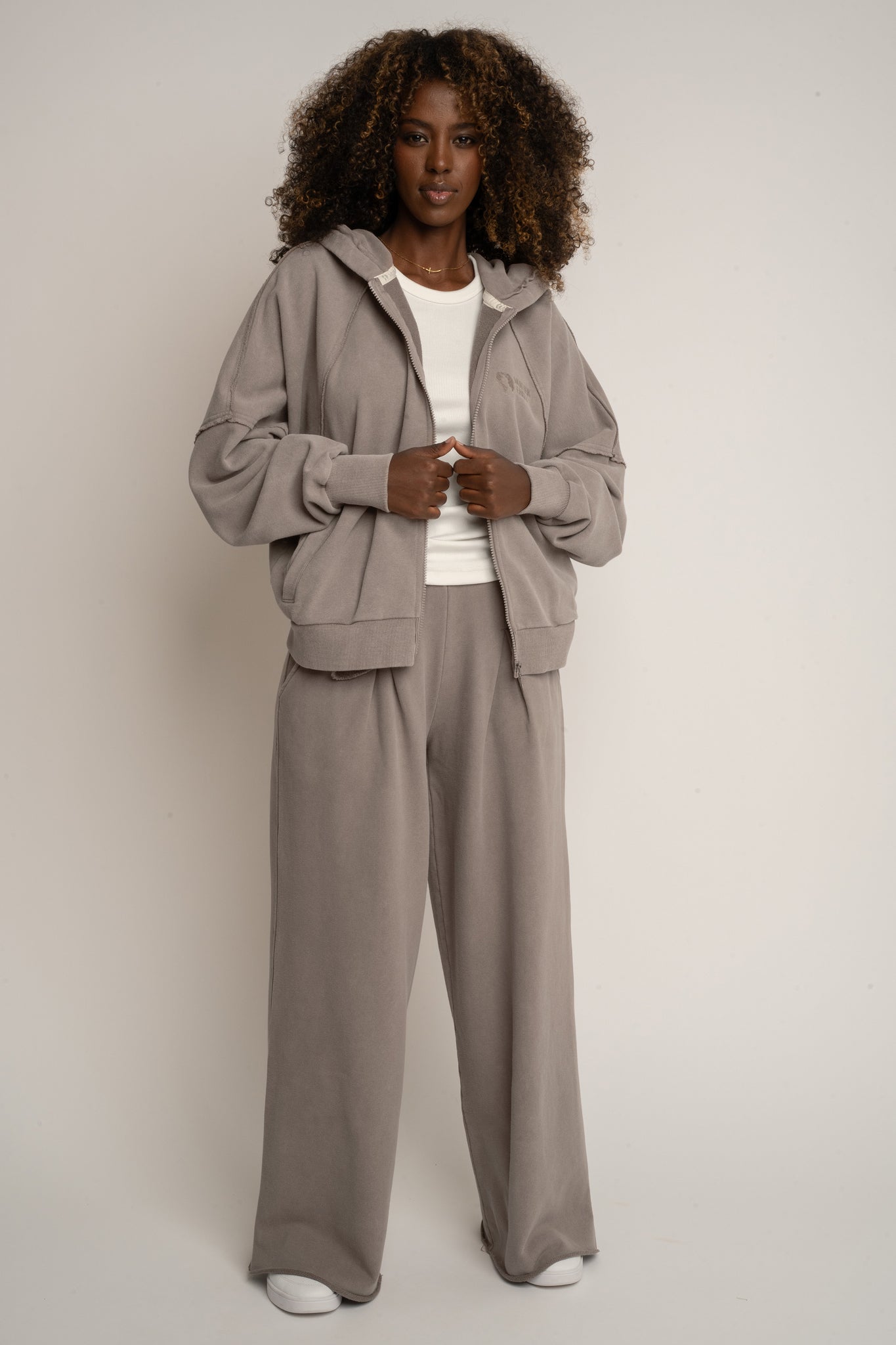 SPODNIE DRESOWE Z EFEKTEM WASHED MOCCA - ESBJERG