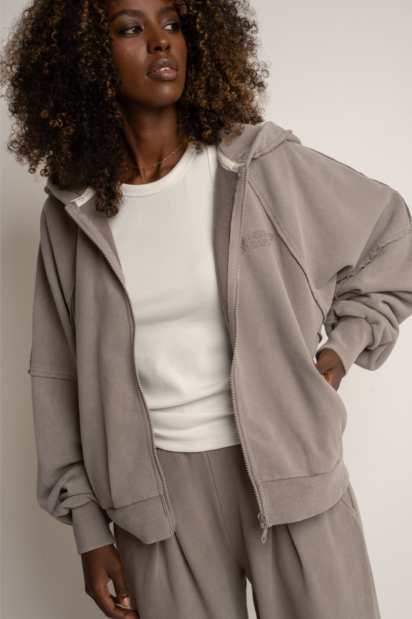 BLUZA Z EFEKTEM WASHED MOCCA - NARVIK