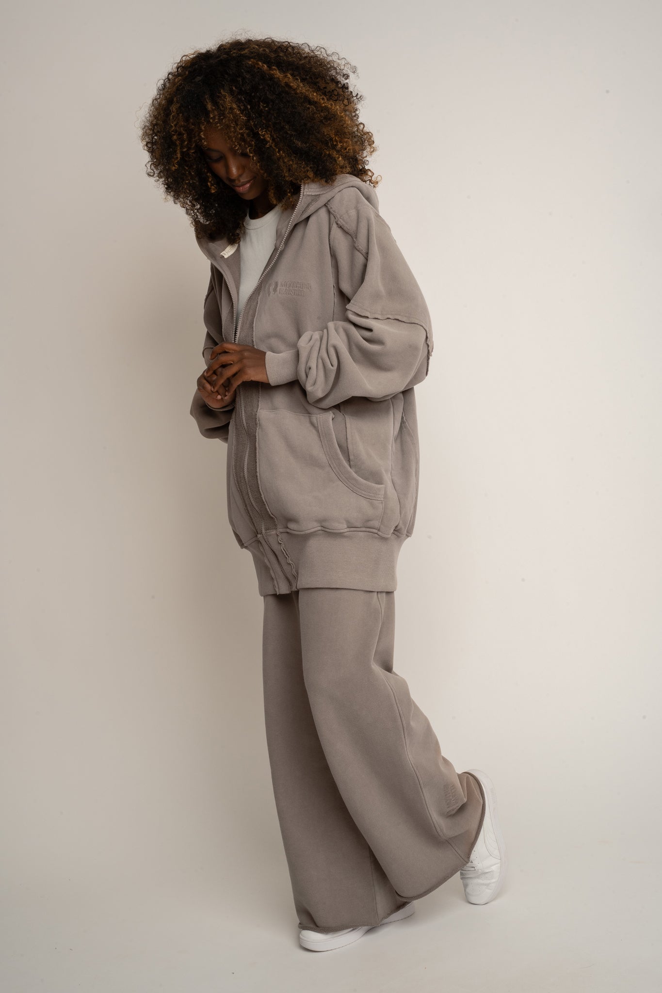 BLUZA Z EFEKTEM WASHED MOCCA - SENJA