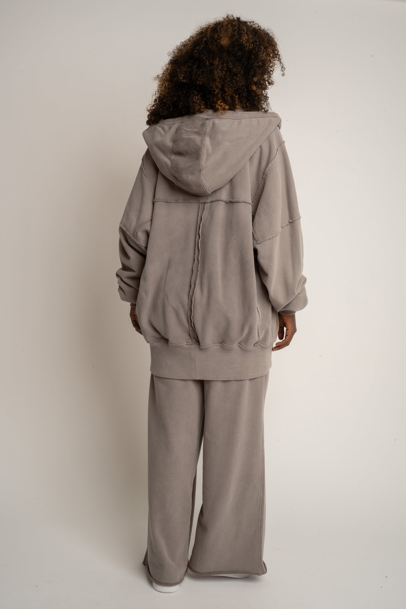 BLUZA Z EFEKTEM WASHED MOCCA - SENJA