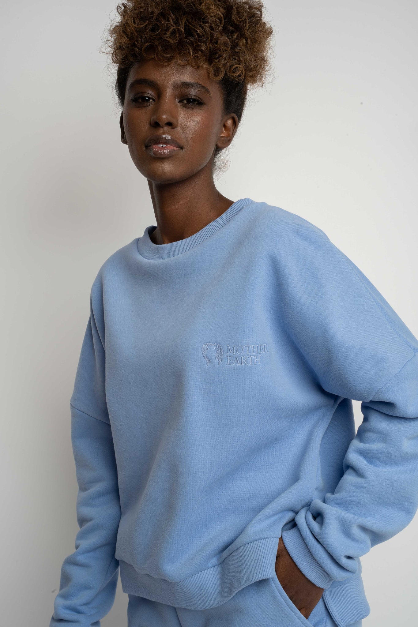 LIGHT BLUE REGULAR FIT HOODIE WITH A LONGER BACK - COOK