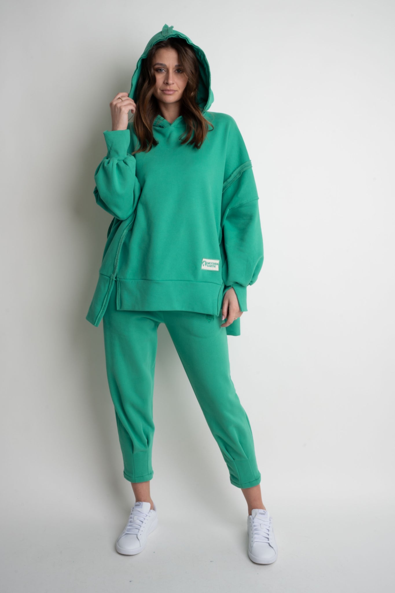 OVERSIZE HOODED SWEATSHIRT WITH SIDE SLOTS, GREEN - HOLA