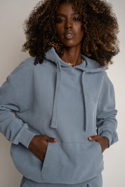 BLUZA Z EFEKTEM WASHED NIEBIESKA - LAPLAND