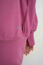 OVERSIZE HOODED SWEATSHIRT WITH SIDE SLOTS FUCHSIA - HOLA