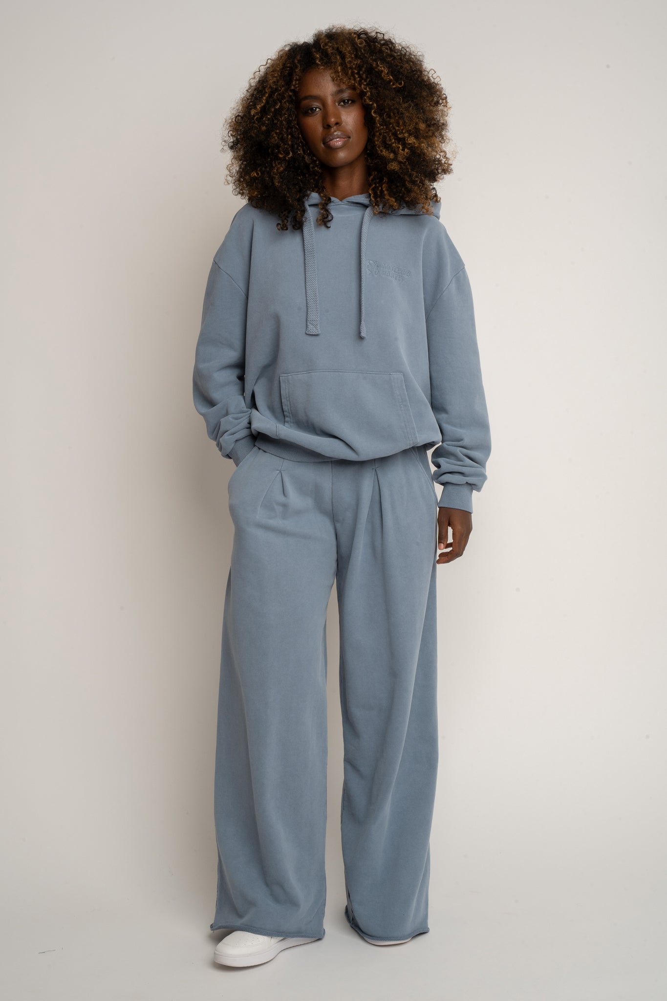 BLUZA Z EFEKTEM WASHED NIEBIESKA - LAPLAND