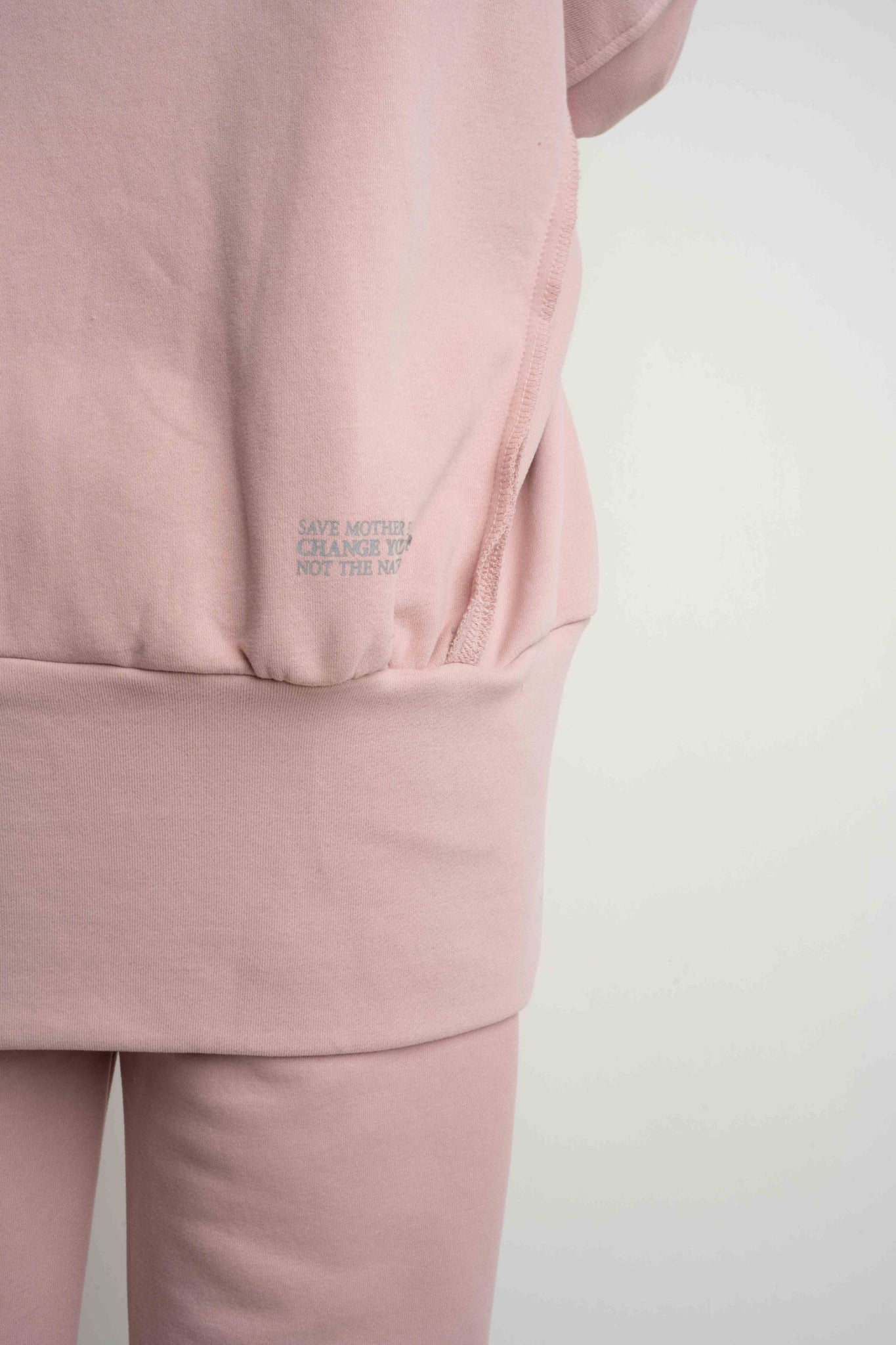 OVERSIZE HOODED SWEATSHIRT WITH SIDE SLOTS LIGHT PINK - HOLA