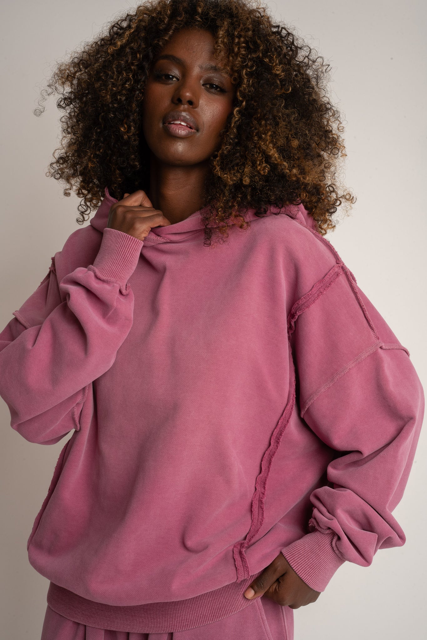 BLUZA Z EFEKTEM WASHED FIOLETOWA - OSLO