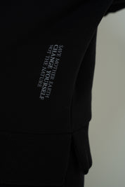 BLUZA OVERSIZE Z SZEROKIM DEKOLTEM CZARNA - MULL