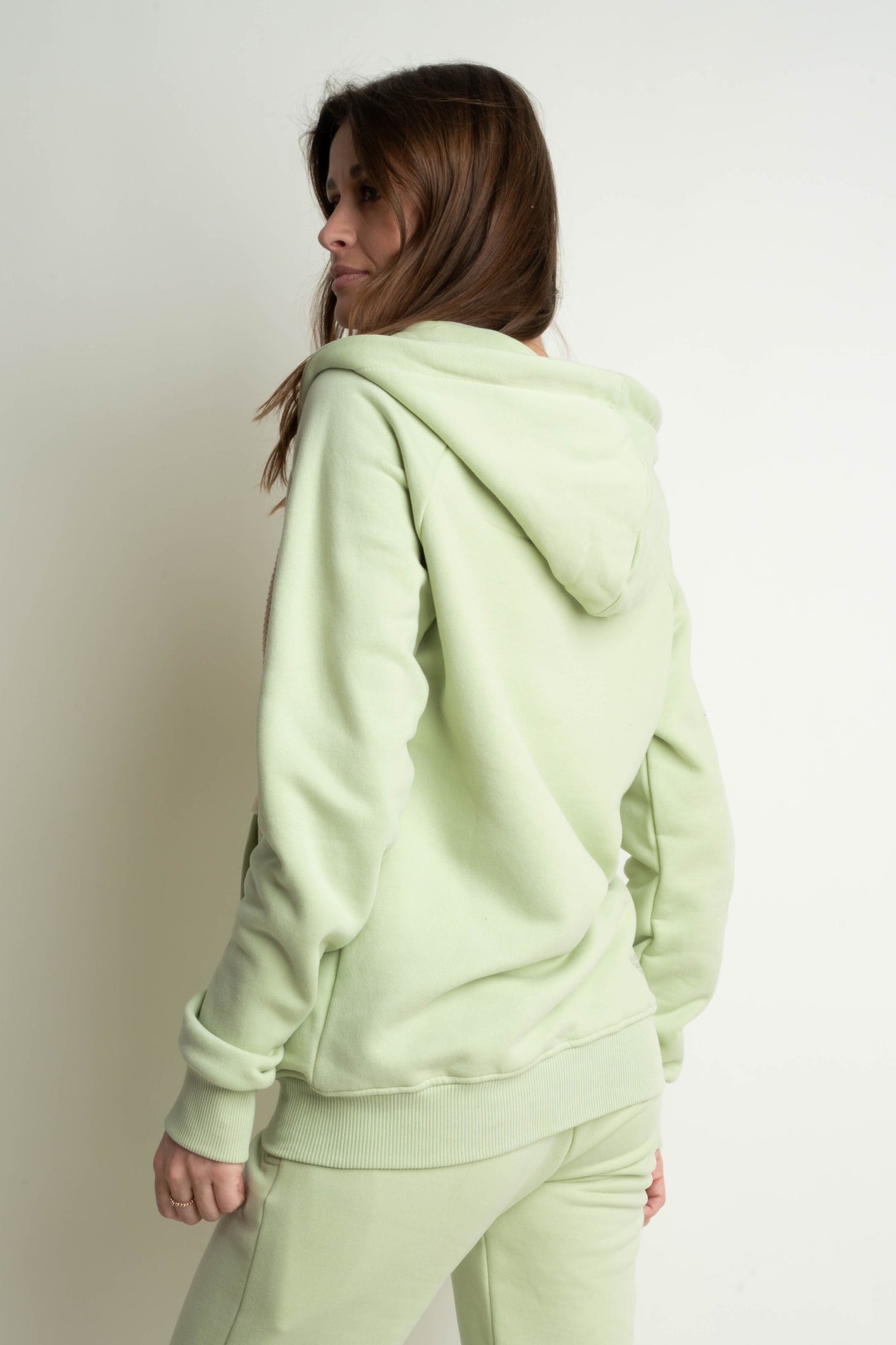 ZIPPER HOODED SWEATSHIRT PISTACHIO - ZANZIBAR